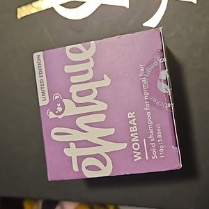 Ethique wombar solid shampoo